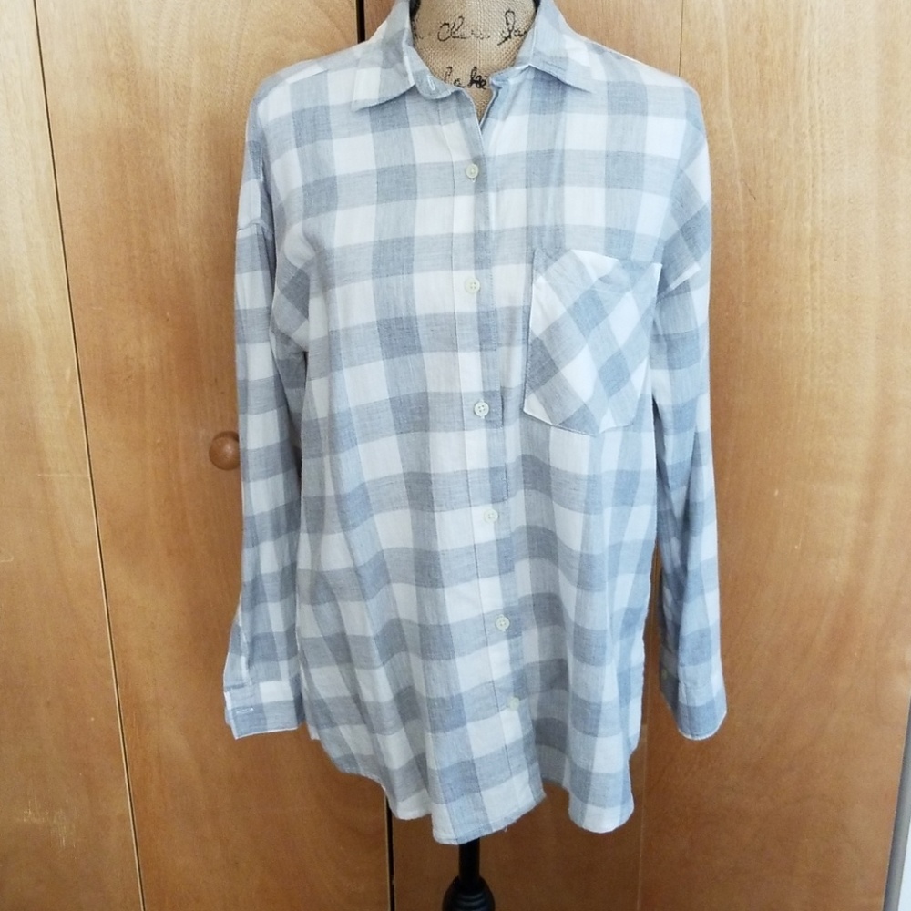 Old Navy Boyfriend Shirt